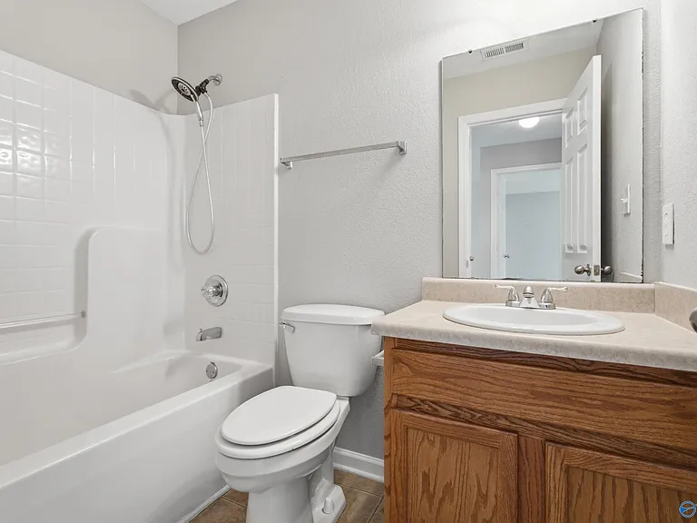 3262 Lakeland Dr — Photo 15