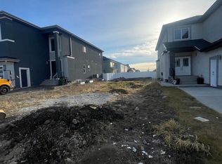 6411 173rd Ave NW, Edmonton, AB T5Y 3T6