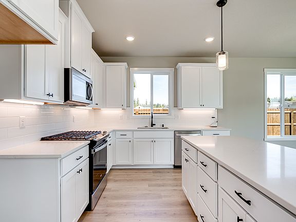 669 NW 29TH ST by Aho Construction