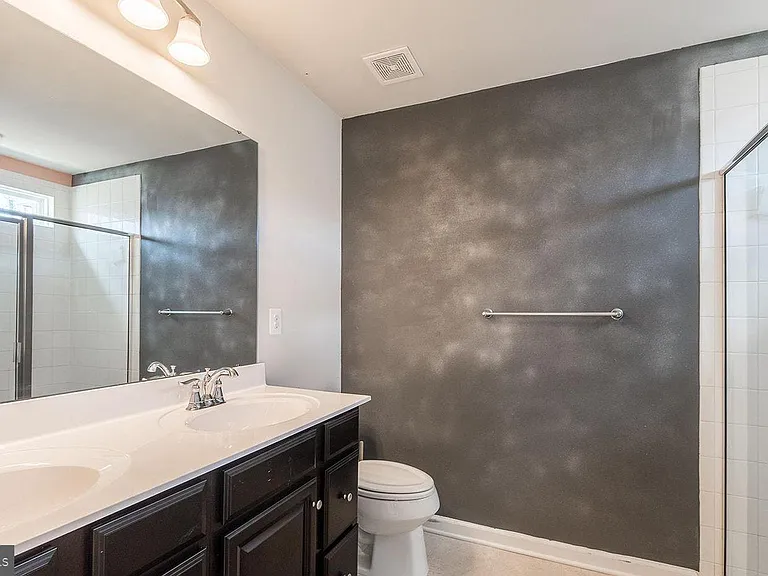 9704 Cedarmass Cir — Photo 7