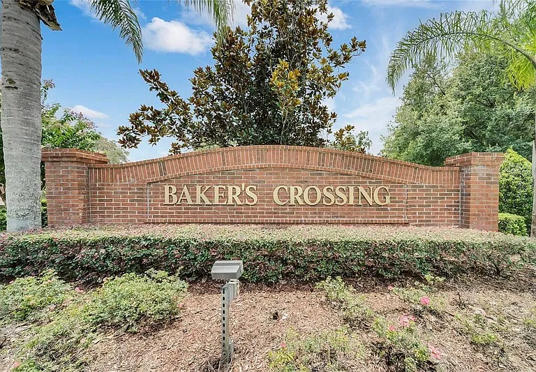 318 Clydesdale Cir — Photo 30
