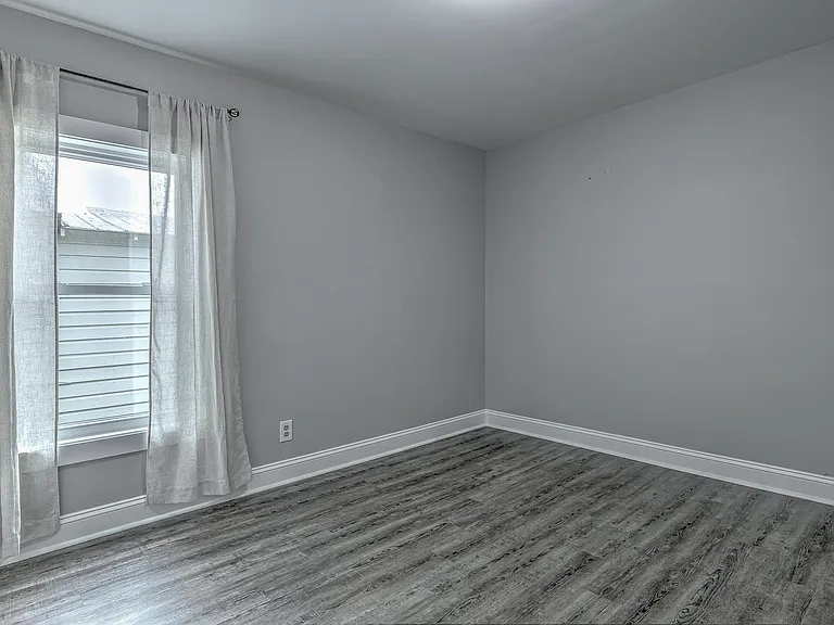 412 Orange St — Photo 10