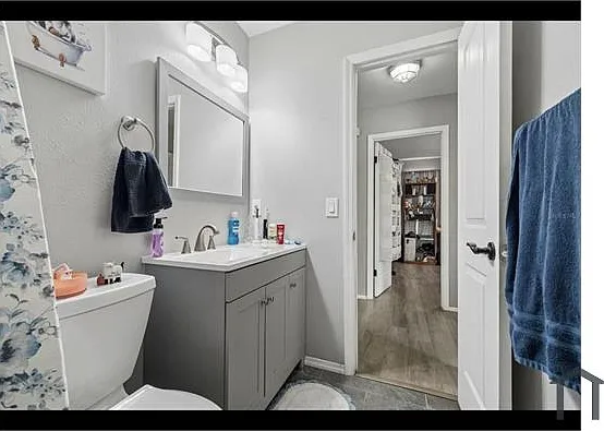 9917 Lake Dr — Photo 15