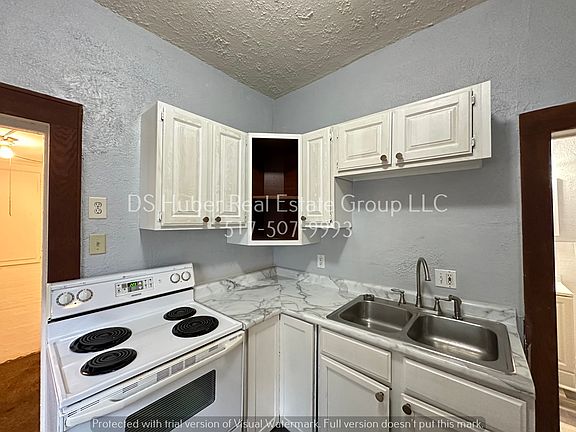 2nd image of 1219 N High St #1219