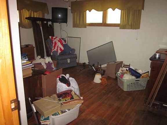 4th image of 2031 S 4th St
