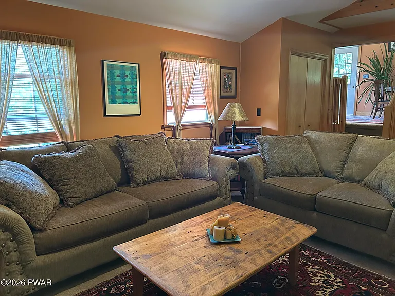 128 Shiny Mountain Rd — Photo 9