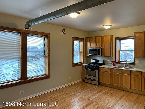 5th image of 1610 N Luna Ave #3W