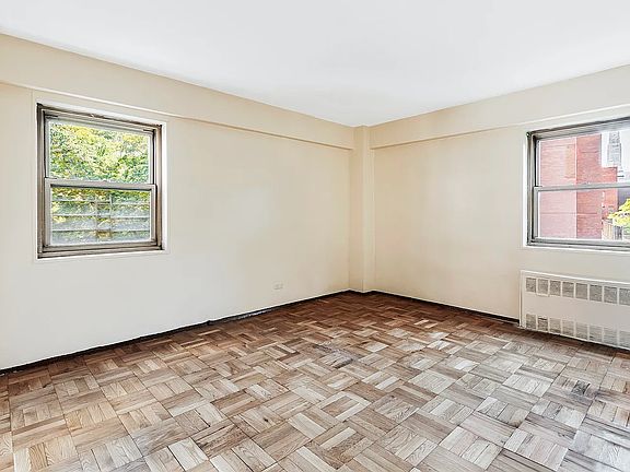 5th image of 130 Saint Edwards St APT 5A
