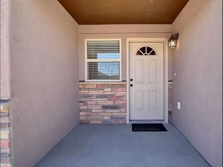 649 Serenity Ln — Photo 2