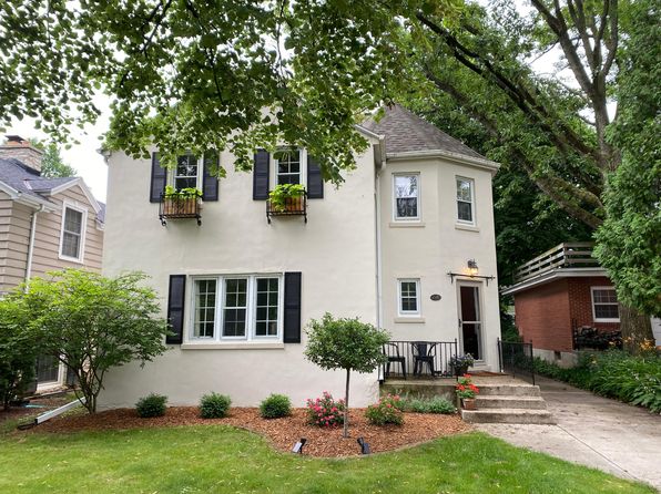 4346 N Ardmore Ave #1