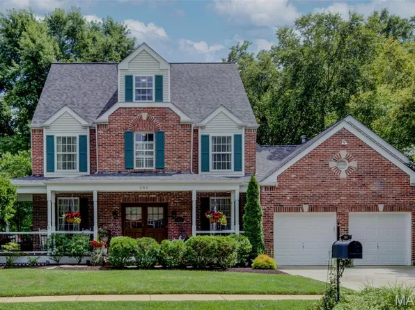 282 Dickens Farm Ln, Ballwin, MO 63021