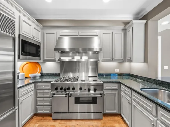 3505 Turtle Crk Suite 4E, Dallas, TX 75219