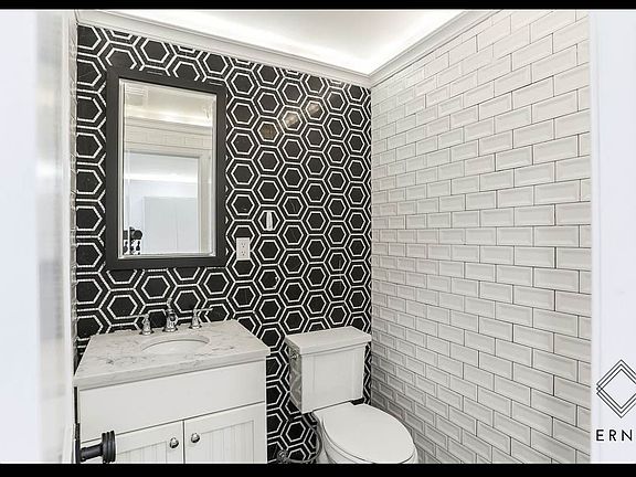 4th image of 43 Columbia Pl #1G
