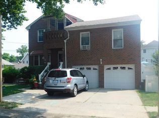 271 Mallory Ave, Staten Island, NY 10305