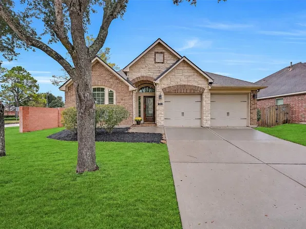 2818 Silhouette Bay Dr, Pearland, TX 77584
