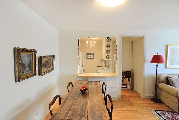 Sold by Peter Ashe | media 2