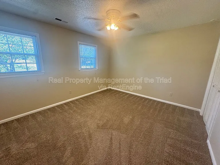 2393 Spicewood Dr — Photo 13