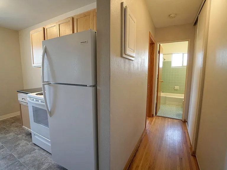 Como Lake Estates — Photo 19