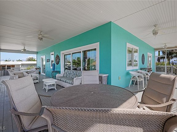 4th image of 3947 Coconut Dr