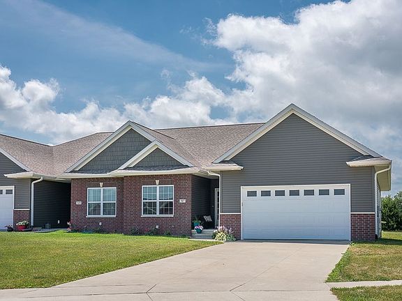 2nd image of 517 Majestic Oak Ct