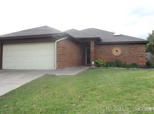 316 Deauville Dr, Fort Worth, TX 76108