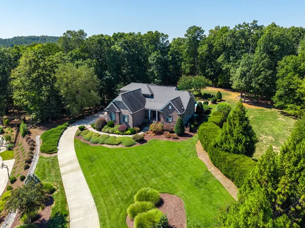417 Laurel Knoll Dr, Pittsboro, NC 27312