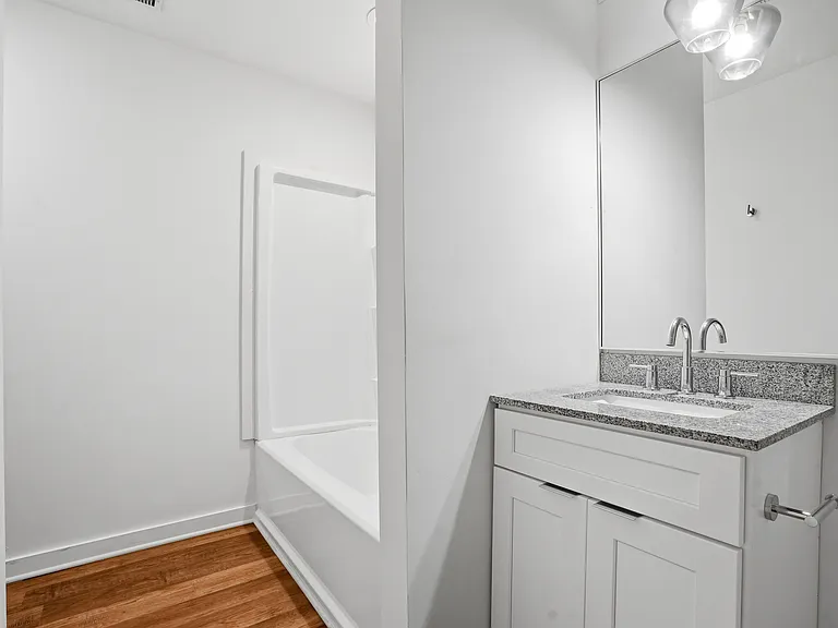 439 Oak Rd — Photo 17