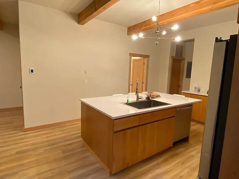 420 Cascade Pl #2 — Photo 3