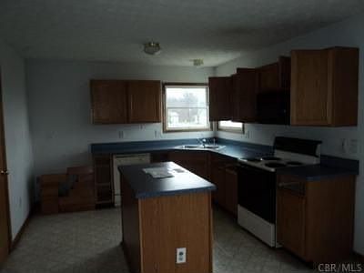 5th image of 9333 Huggins Ln