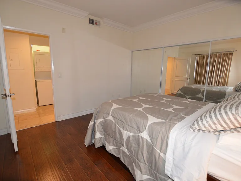 220 E Flamingo Rd #420 — Photo 11