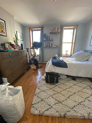 Rented by Standard Living Realty Inc | media 11