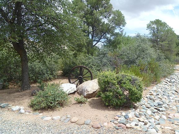 4th image of 2364 W Charteroak Dr