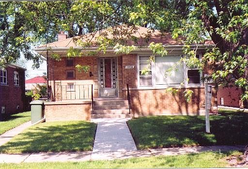1st image of 15504 S Ellis Ave