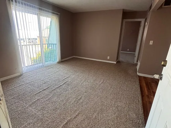 Grand Apartments, 3216 S Grand Ave APT 3, Joplin, MO 64804