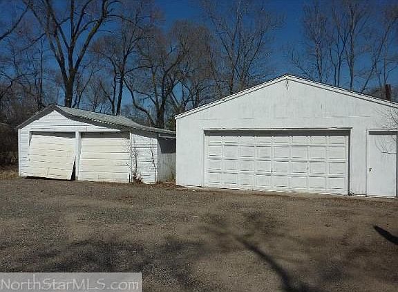 2nd image of 1602 73rd Ave N