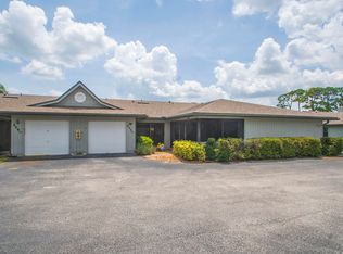 646 CENTRE SW #102, Vero Beach, FL 32962