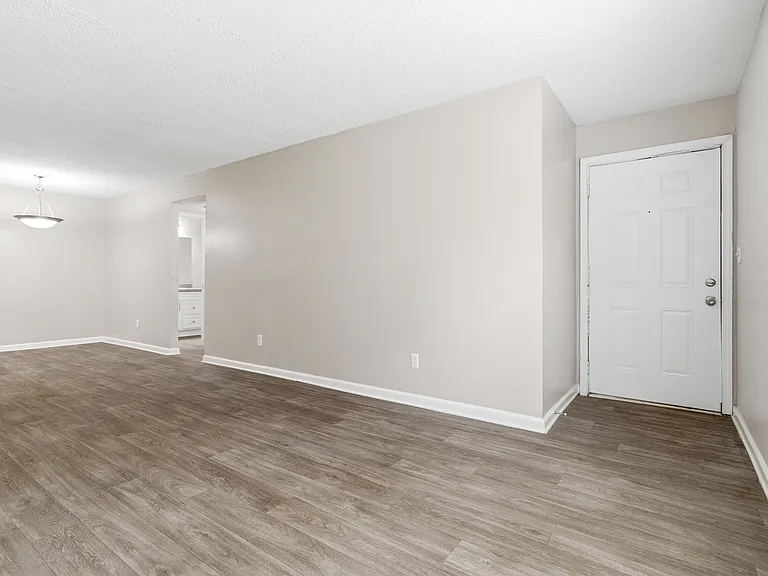 City Park Apartments — Photo 10