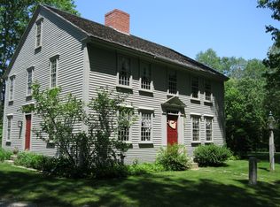 9 Old Common Rd, Sutton, MA 01590