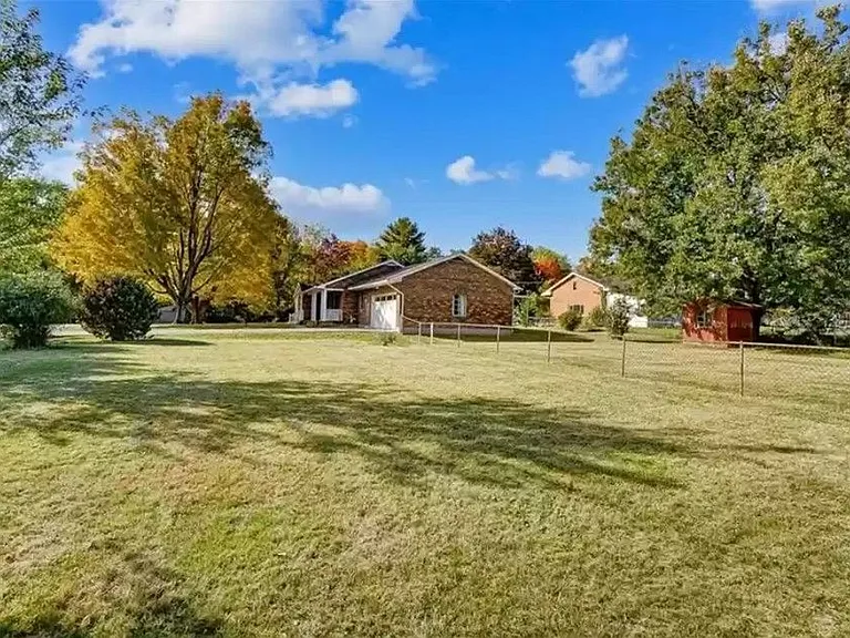 1565 Bluebird Dr — Photo 34