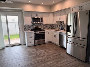 30 Filipe Ln #A, Staten Island, NY 10308