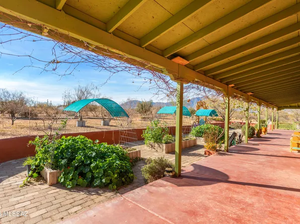 8590 E Nevada Dr, Hereford, AZ 85615