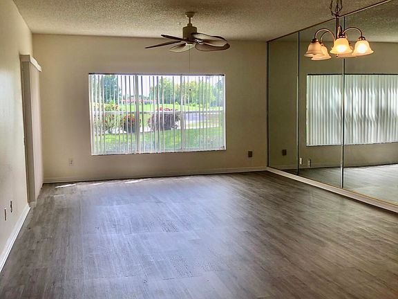 5th image of 6132 Sunnyvale Dr