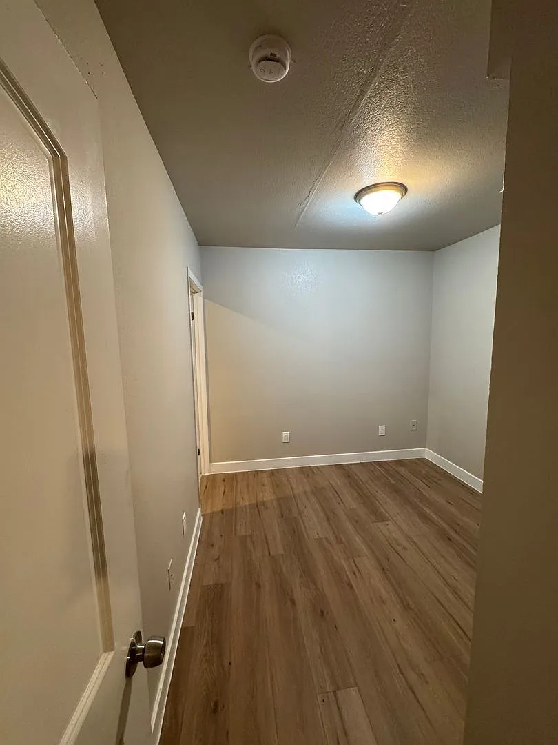 1 bed, 1.0 bath, 550 sqft, $1,750 — Photo 4