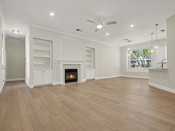 5th image of 7800 Hamburg Ct