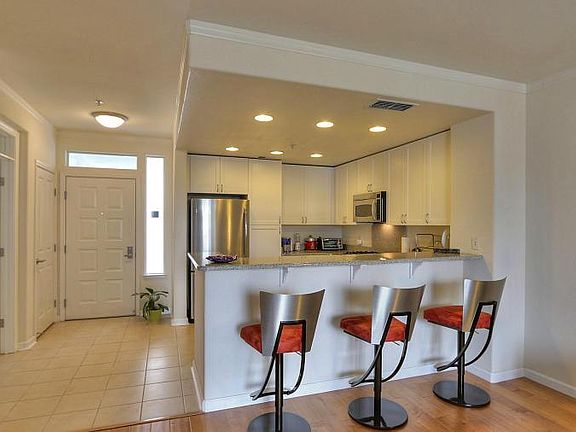 3rd image of 3901 Lick Mill Blvd APT 365