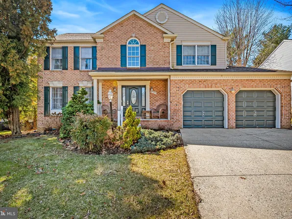 11992 Long Lake Dr, Reisterstown, MD 21136