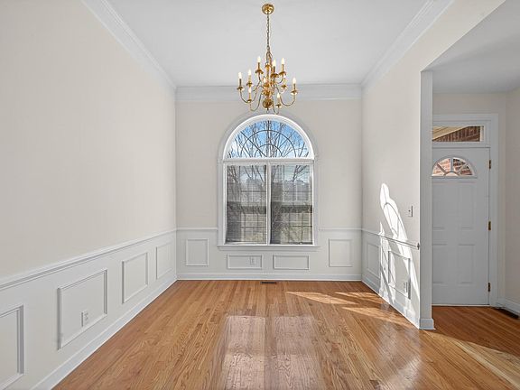 4th image of 116 Eagles Nest Ln