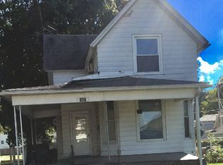 647 7th Ave S, Clinton, IA 52732