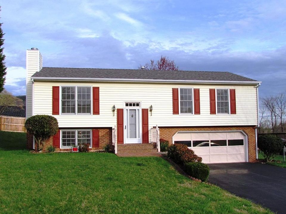 1st image of 6037 Old Manor Ct