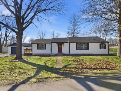 401 W Main St, Freeman, MO, 64746